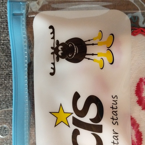 NWT Moccis Kids Shoes / Floor Slippers - Picture 3 of 13